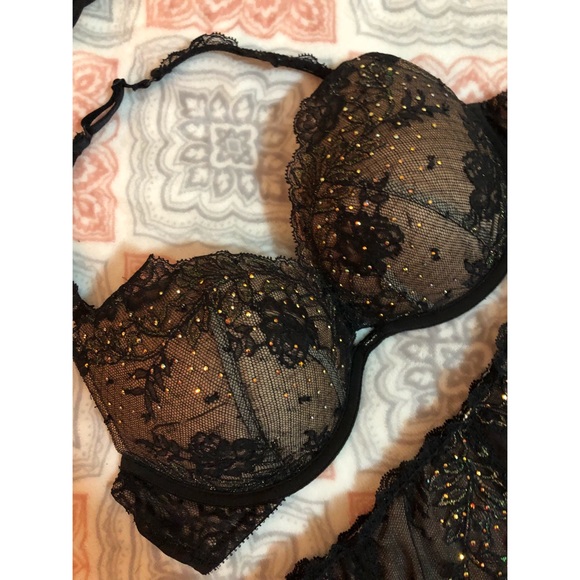 🖤SOLD🖤Victoria’s Secret Bra Set 36c - Picture 2 of 5